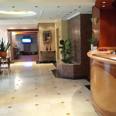 Castelli Hotel 3*