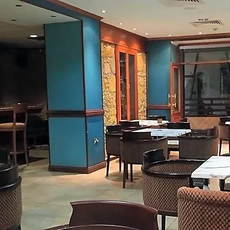 Castelli 3* Nicosia