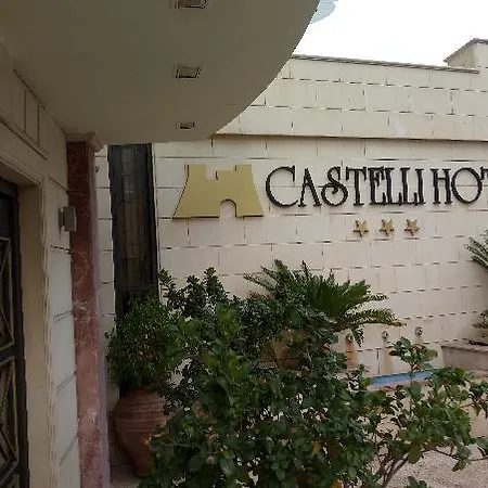 Otel Castelli 3*