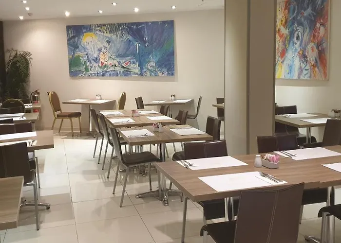 Castelli 3* ニコシア