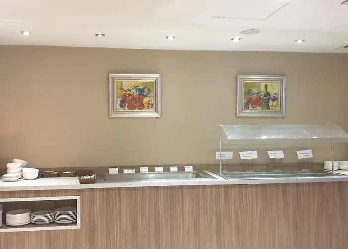 Castelli Hotell Nicosia