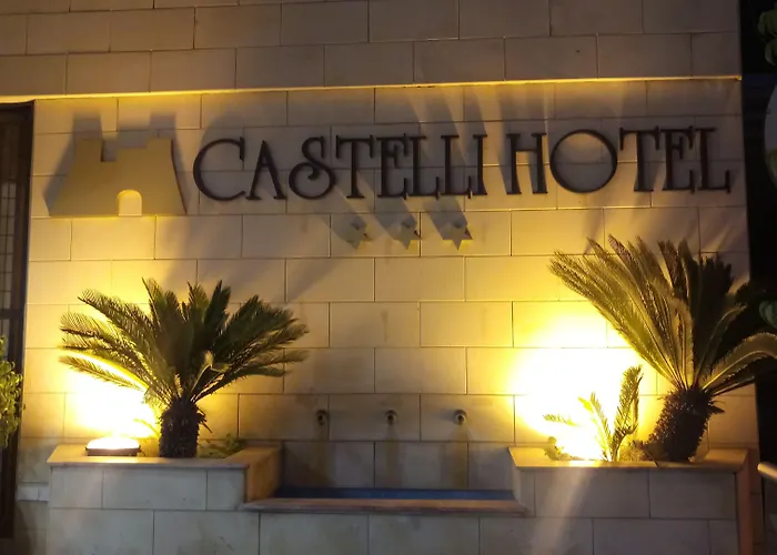 Hotell Castelli 3*